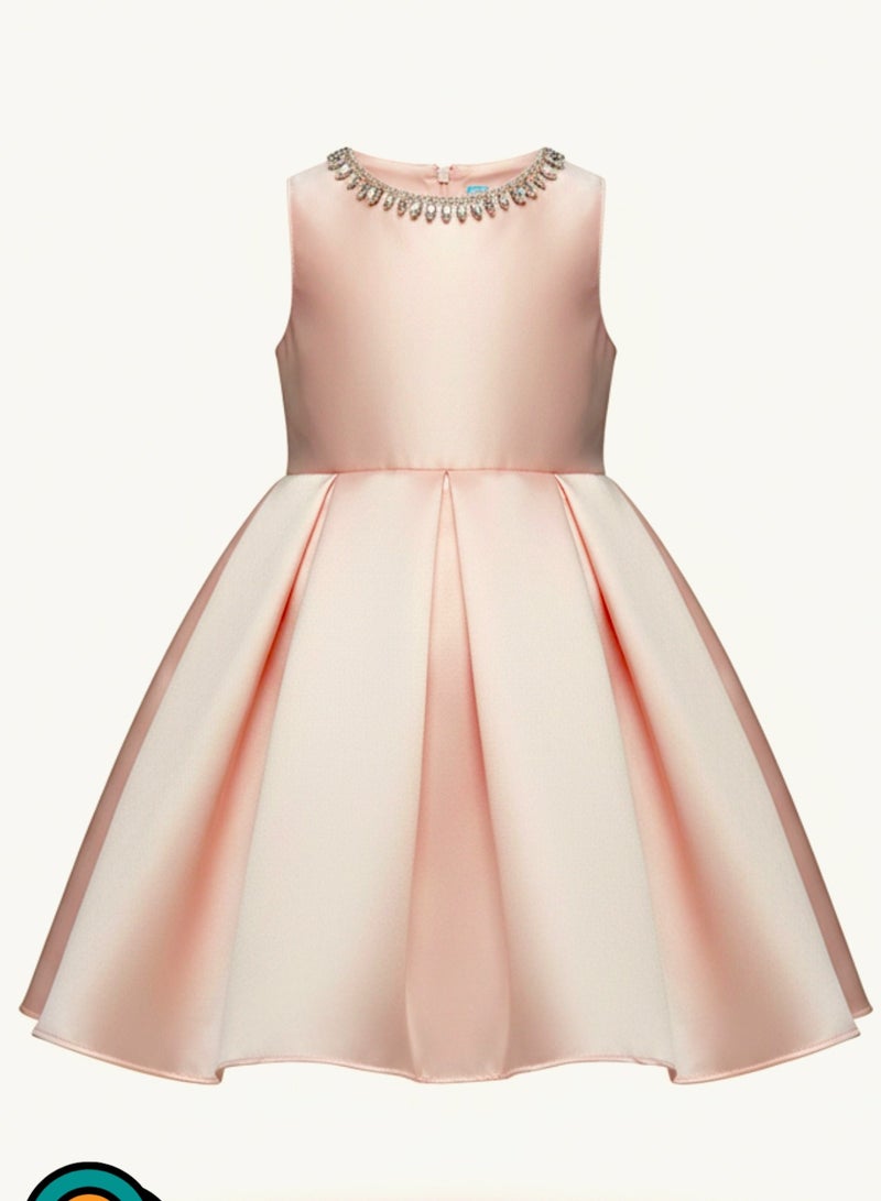 BHNS Elegant puffy evening dresses for children, perfect for parties and special occasions. These dresses are suitable for girls' weddings, celebrations, and holidays. Available in white, yellow, pink, and lemon hues. Beautiful Eid dresses for all occasions. Dresses for ages 2 to 15. Elegant and beautiful dresses for girls aged 2 to 15. Girls' sets with trains and puffy skirts. Suitable for evening parties, summer wear, short dresses, and long dresses. Brand name. - Image 4